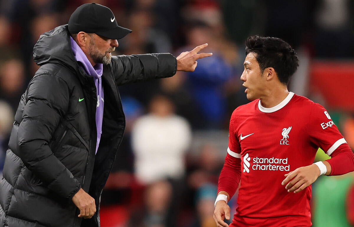 クロップ監督と遠藤航