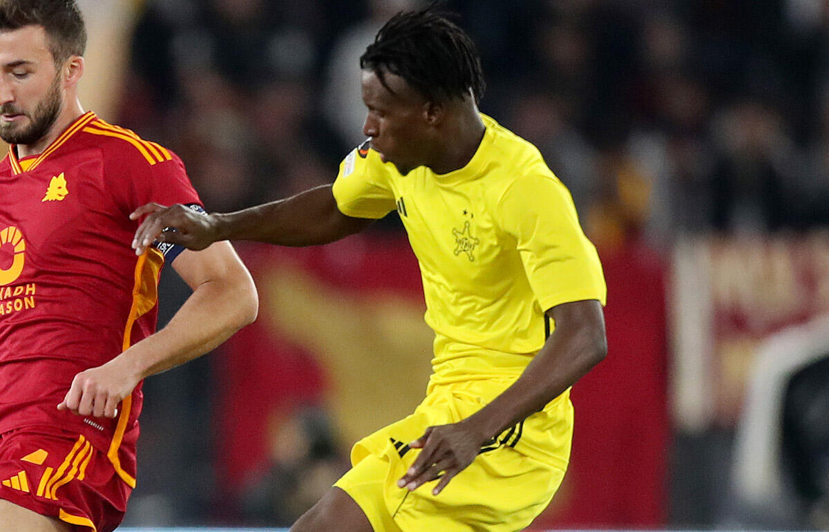 ジェノアへ移籍したアンケイエ