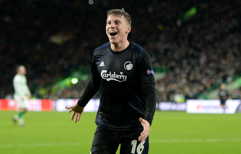 アウグスブルクに加入するビエル