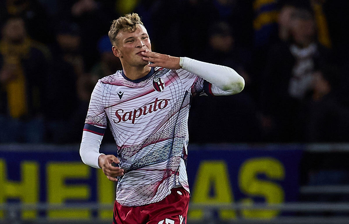 ノリッジに移籍するファン・ホーイドンク