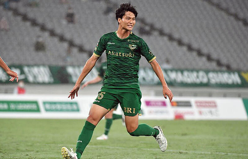 東京ヴェルディ時代のMF中野雅臣