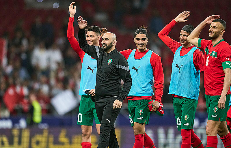 指揮官続投のレグラギ監督