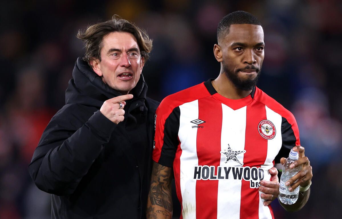 フランク監督(左)がトニーの移籍の可能性を語った