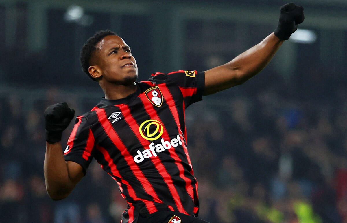 ボーンマスへと完全移籍したシニステラ