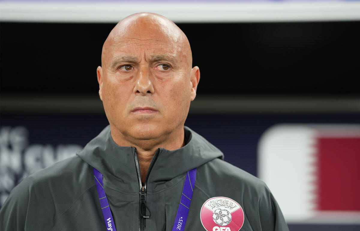 カタール代表を率いるマルケス監督