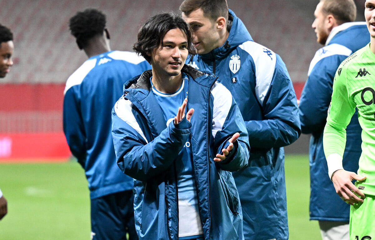 今季5アシスト目を記録した南野拓実