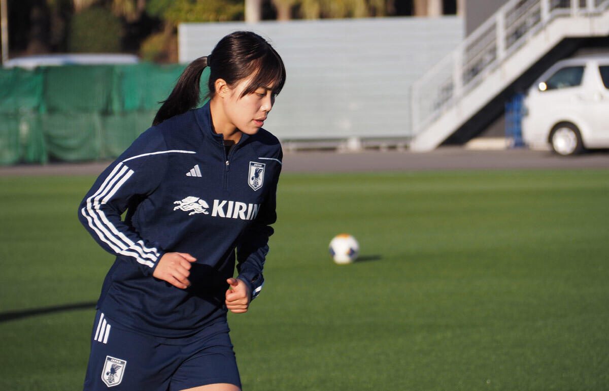 パリ五輪最終予選へ向けた合宿に臨むなでしこジャパンのMF谷川萌々子