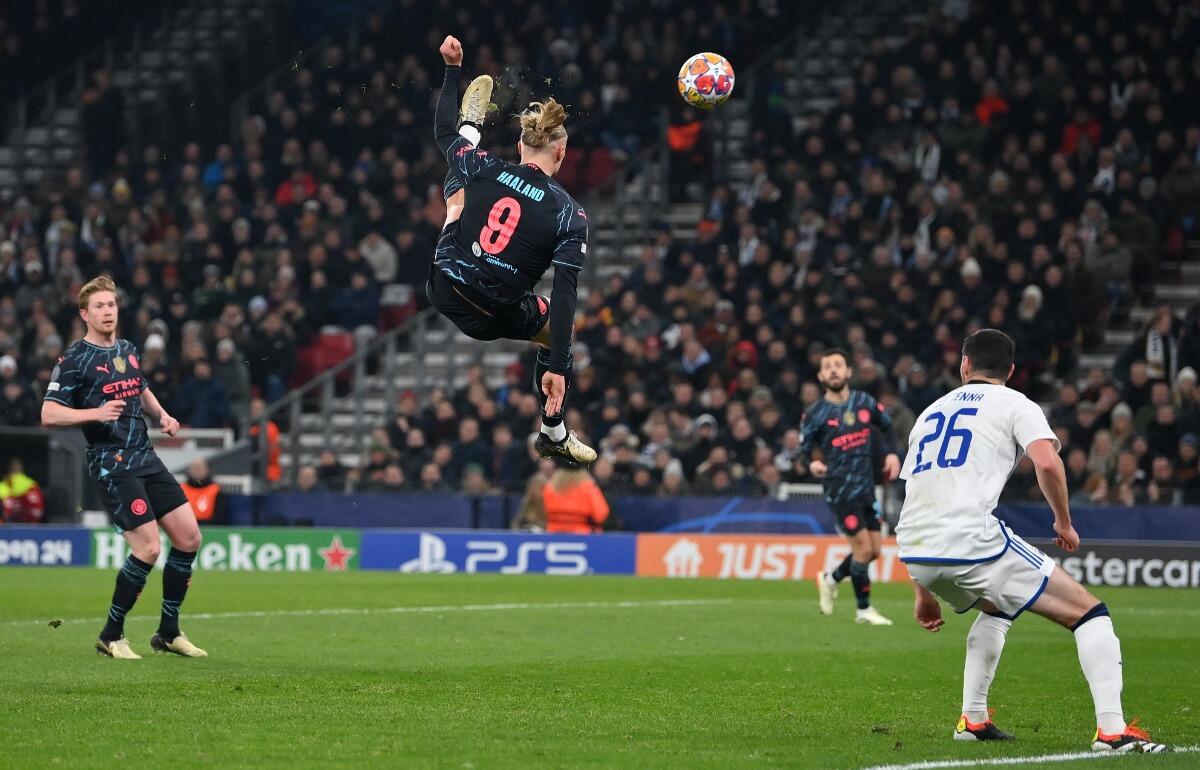 驚異の身体能力を発揮したマンチェスター・シティのアーリング・ハーランド