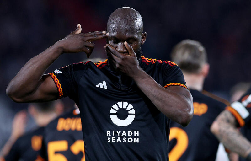 ルカクがELフェイエノールト戦や去就に言及。