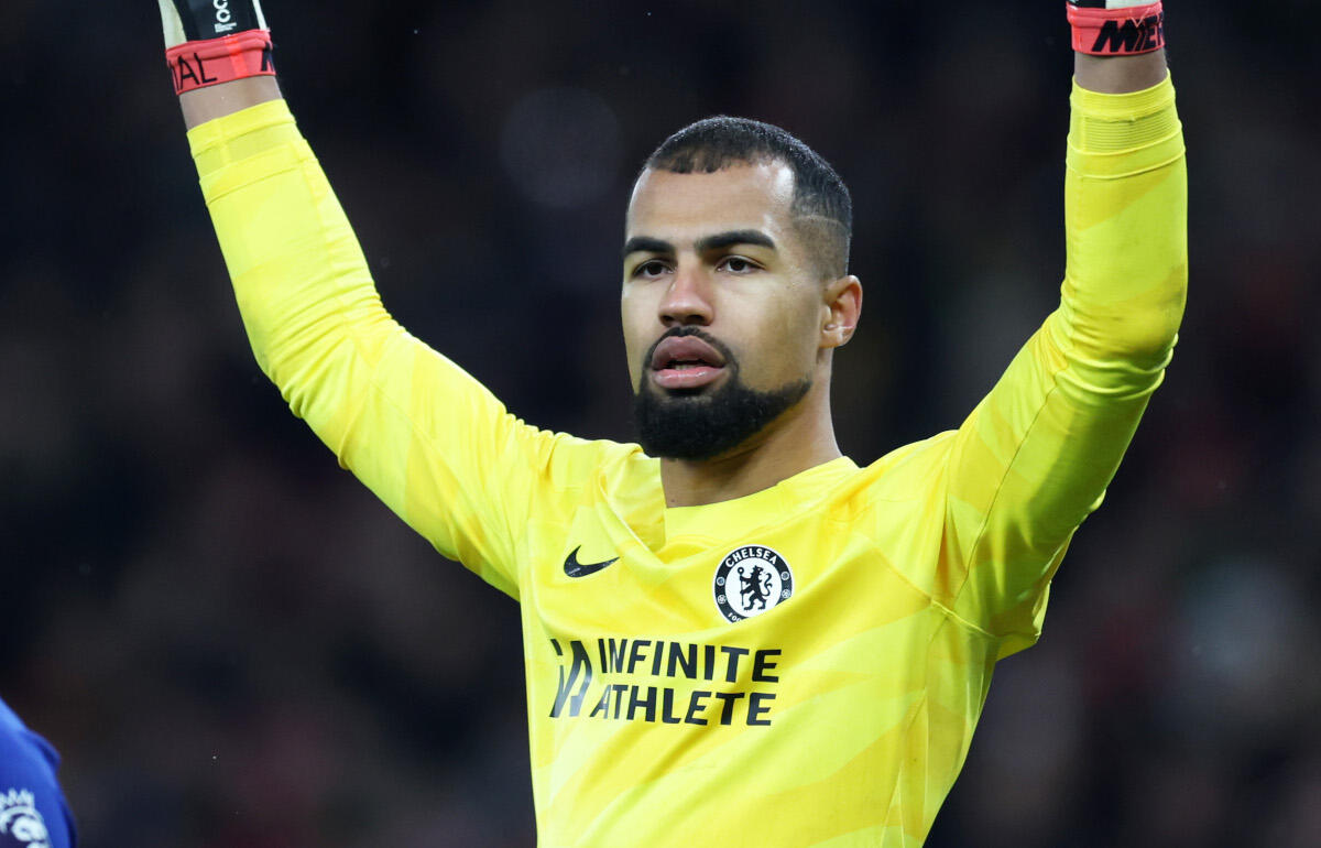 ピッチに戻ってくるサンチェス