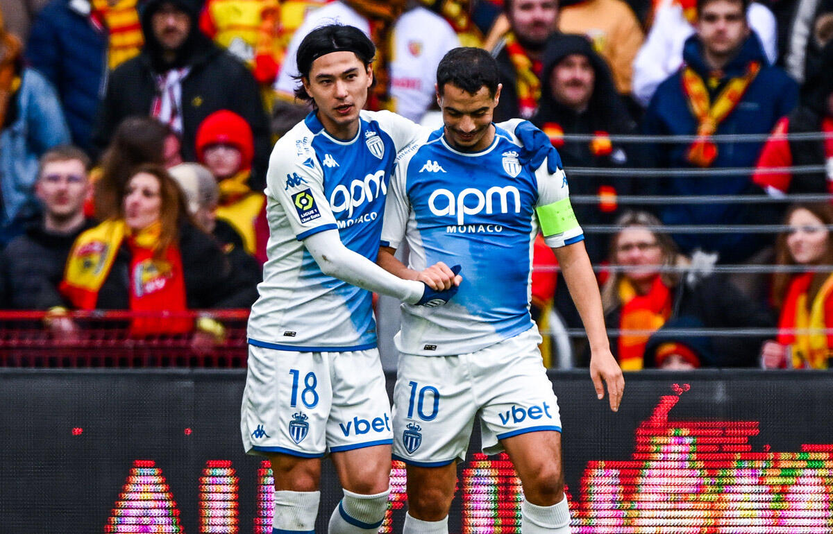 南野拓実が今季6点目を決め切る！