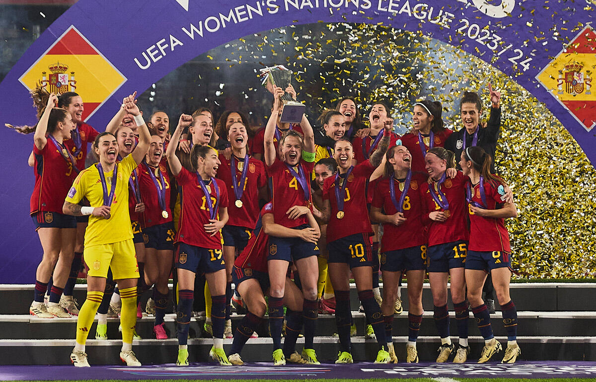UWNLの初代女王に輝いたスペイン女子代表