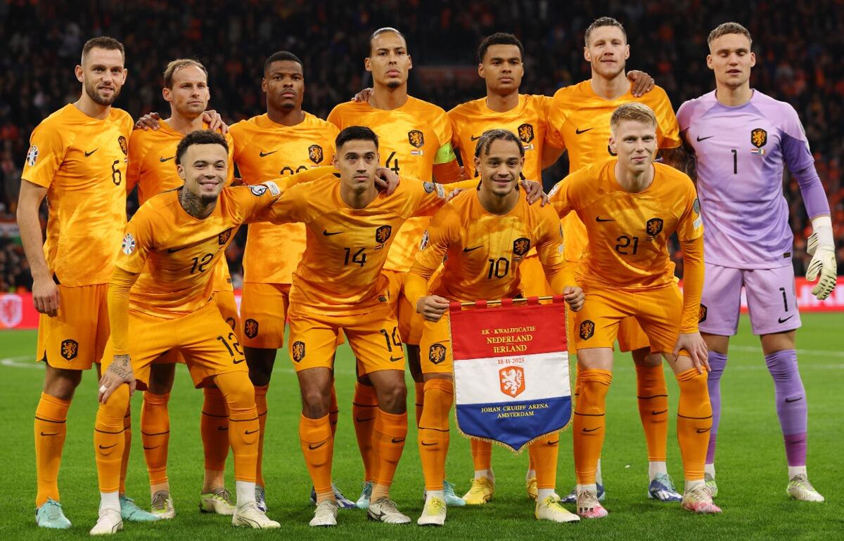 オランダ代表　ユニフォーム①バンダナサッカー