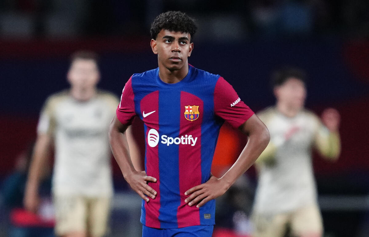 ヒザの状態が懸念されるラミン・ヤマル