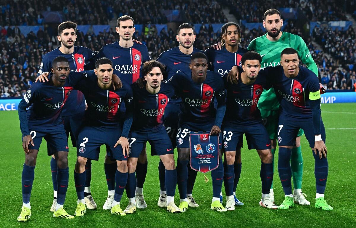 今シーズンはストライプの位置が異なるPSGのユニフォーム