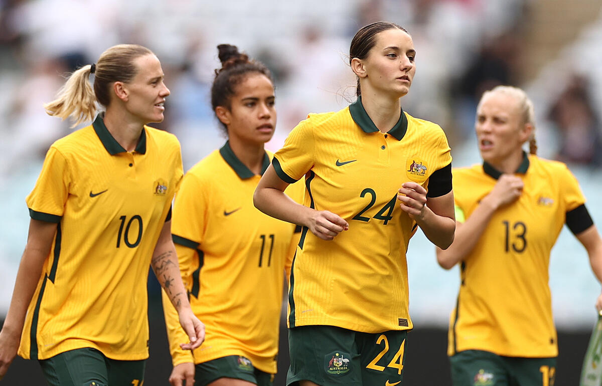 A代表での出場経験も持つU-20オーストラリアのジェシカ・ナッシュ(右から2人目)