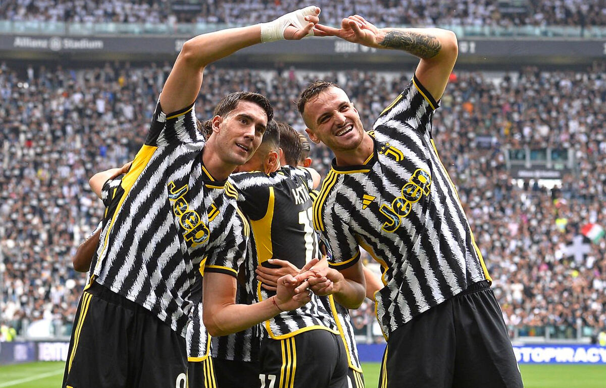 ゴールパフォーマンスで“フュージョン”するヴラホビッチとガッティ