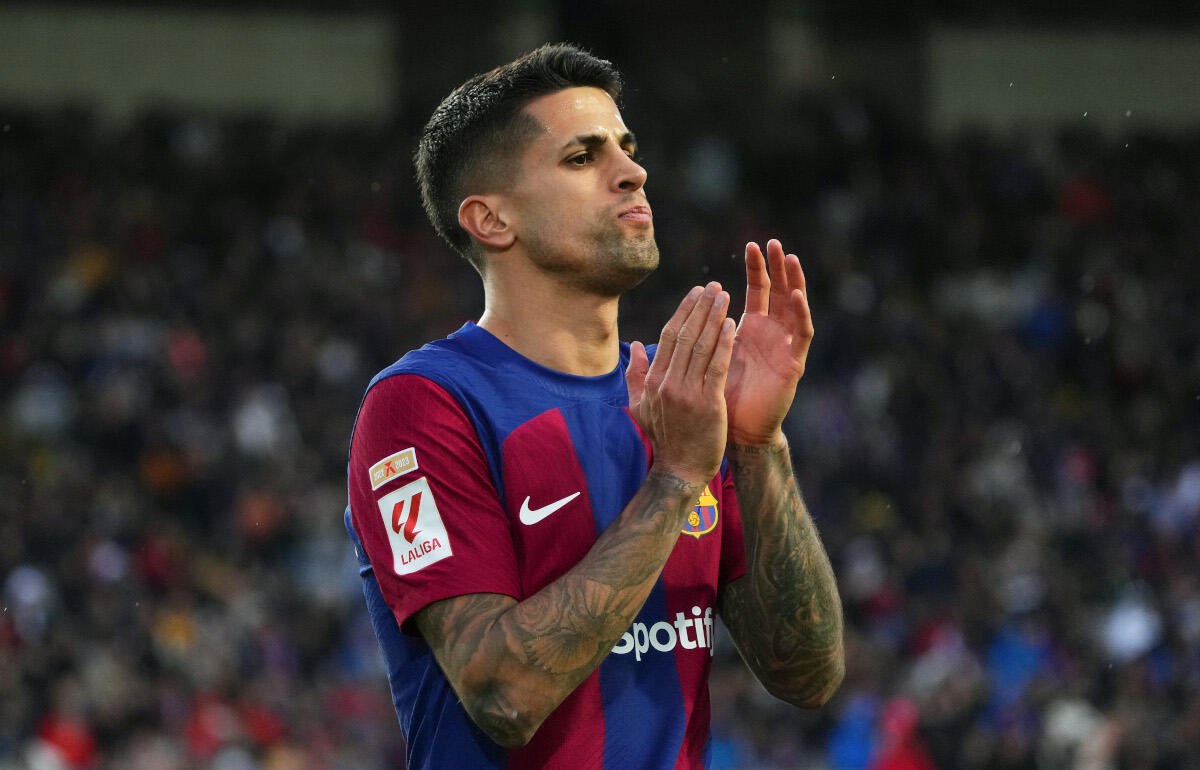 今季バルセロナでプレーするジョアン・カンセロ