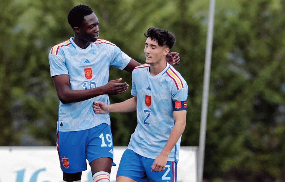 ヘスス・フォルテア(右)