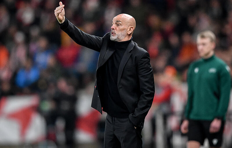 ELベスト8進出を決めたステファノ・ピオリ監督