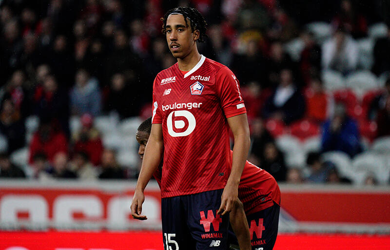 チェルシーが獲得を狙うDFレニー・ヨロ