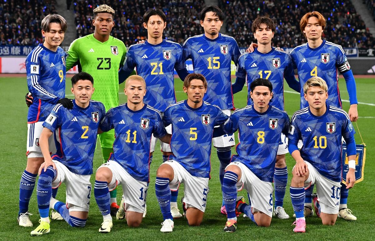 現在は「ORIGAMI」をコンセプトとしたユニフォームを着用している日本代表
