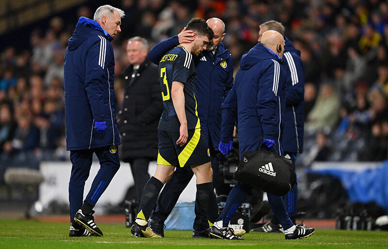 スコットランド代表で負傷交代となったDFアンドリュー・ロバートソン