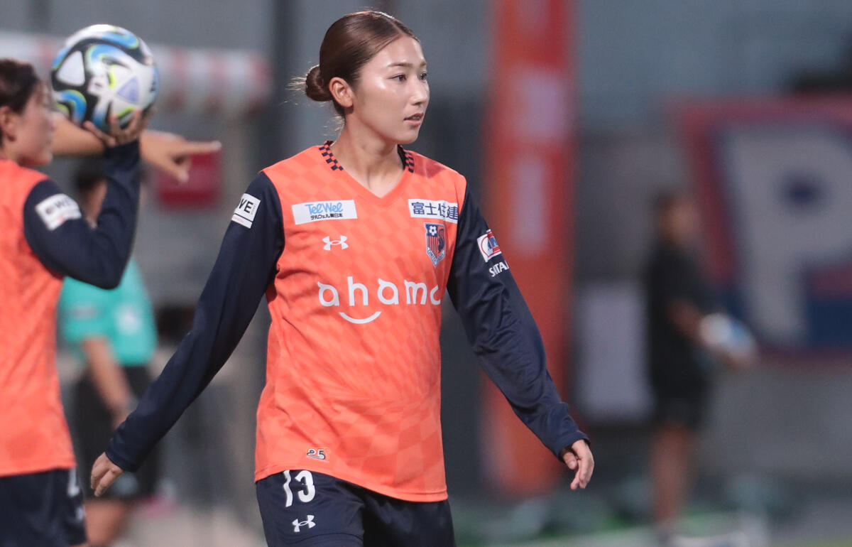 オフショットも話題の仲田歩夢