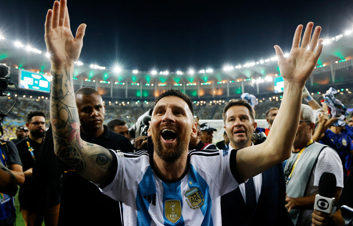 カタールW杯で代表引退も考えていたというメッシ