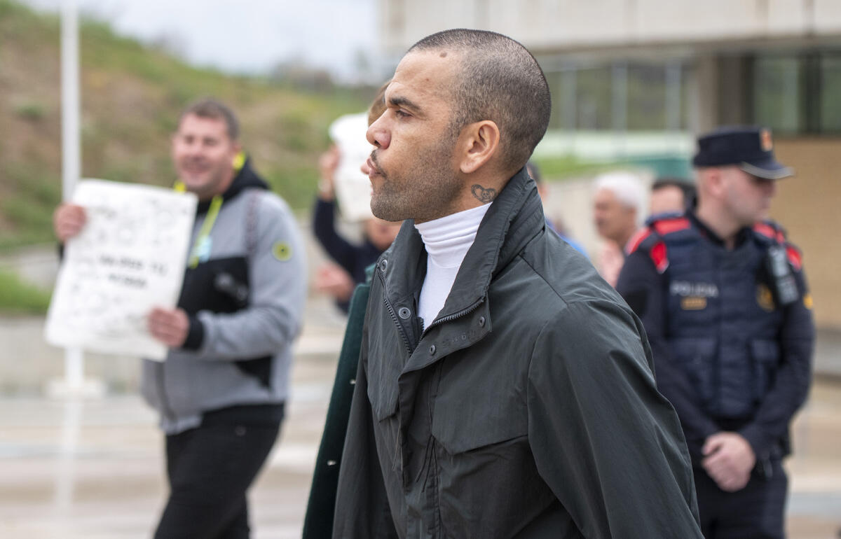 釈放された元ブラジル代表DFダニエウ・アウベス