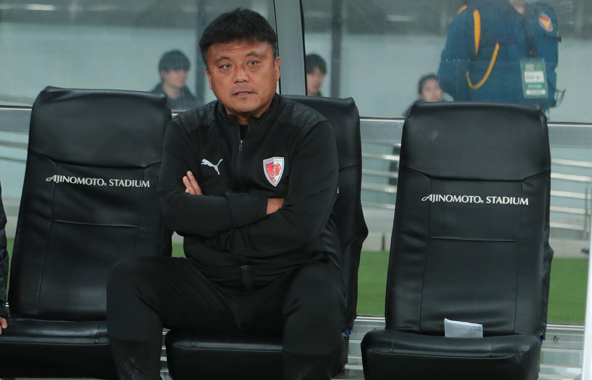 京都を指揮する曺貴裁監督