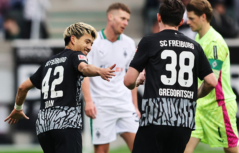 ダメ押しゴールを決めた堂安律