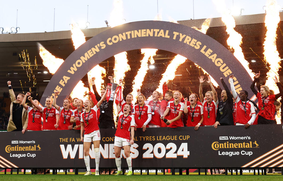 アーセナルが連覇を達成した