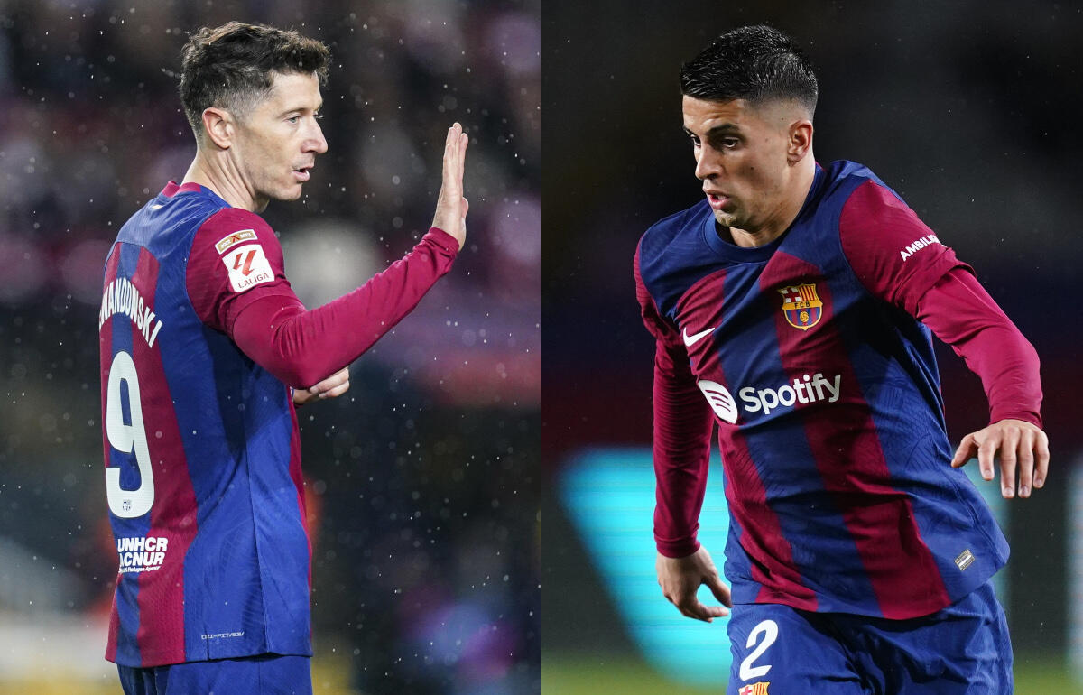 次節出場停止のレヴァンドフスキ(左)とカンセロ