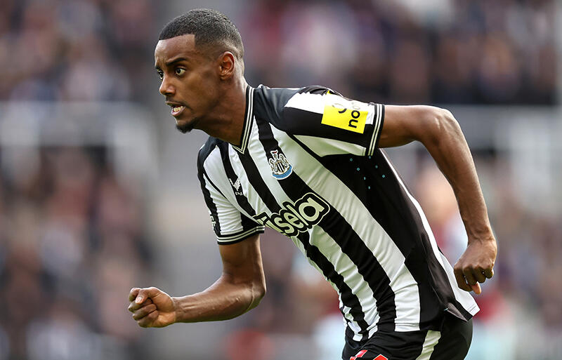 ニューカッスルはFWアレクサンダー・イサクを売却せず