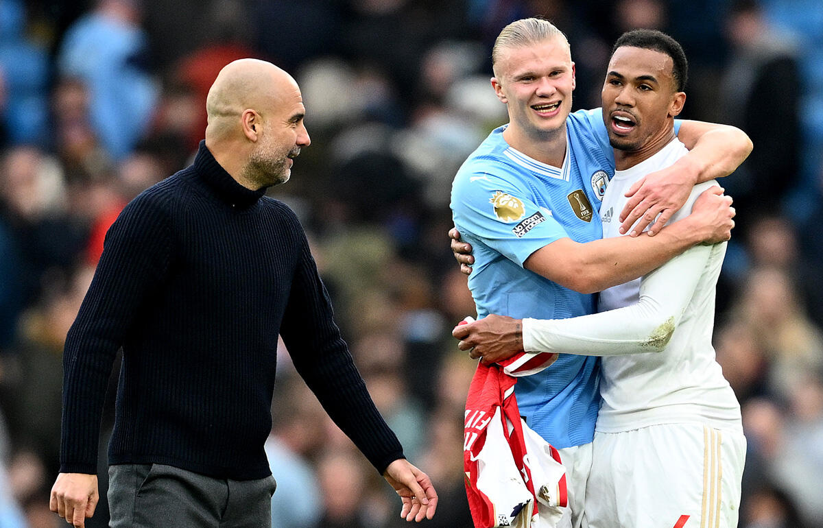 アーセナル戦では無得点に終わったハーランド(中央)