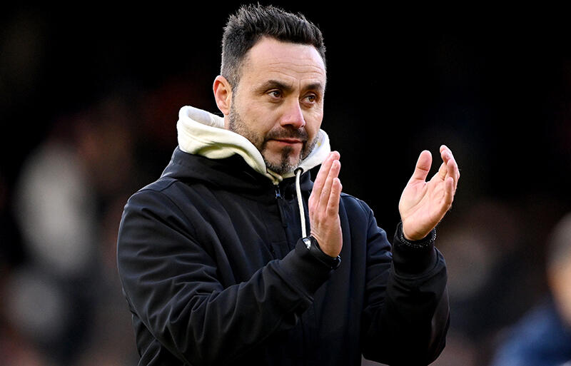 多くのビッグクラブが関心を示すロベルト・デ・ゼルビ監督