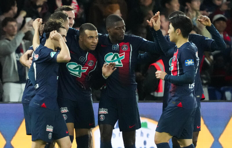 先制ゴール時のPSGイレブン。