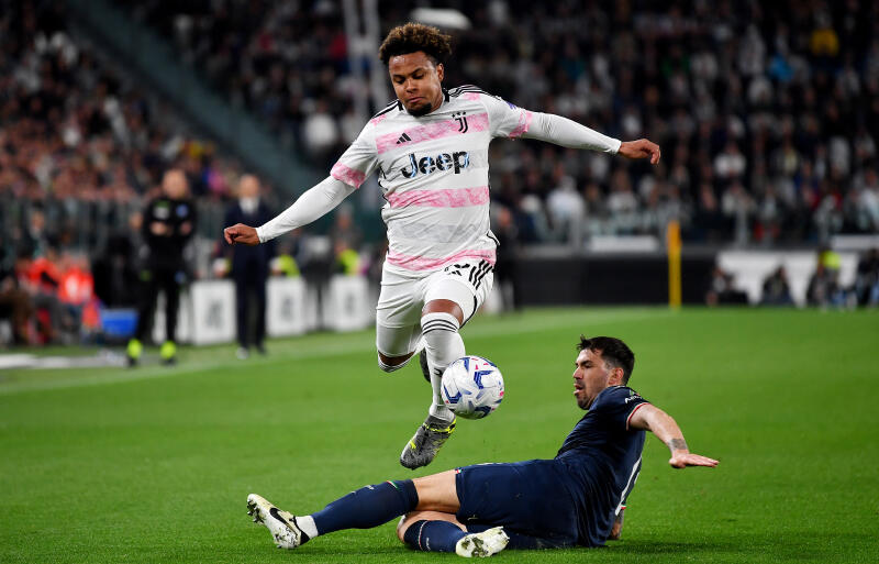 ラツィオ戦に出場したマッケニー。