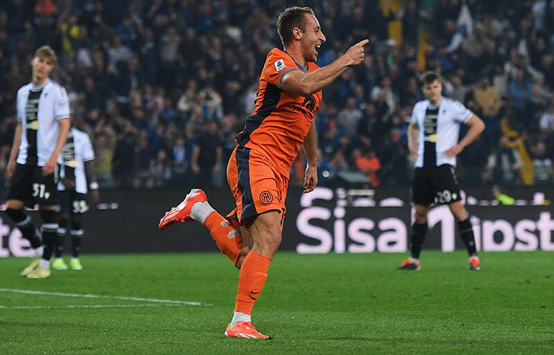 逆転ゴールを喜ぶMFダビデ・フラッテージ