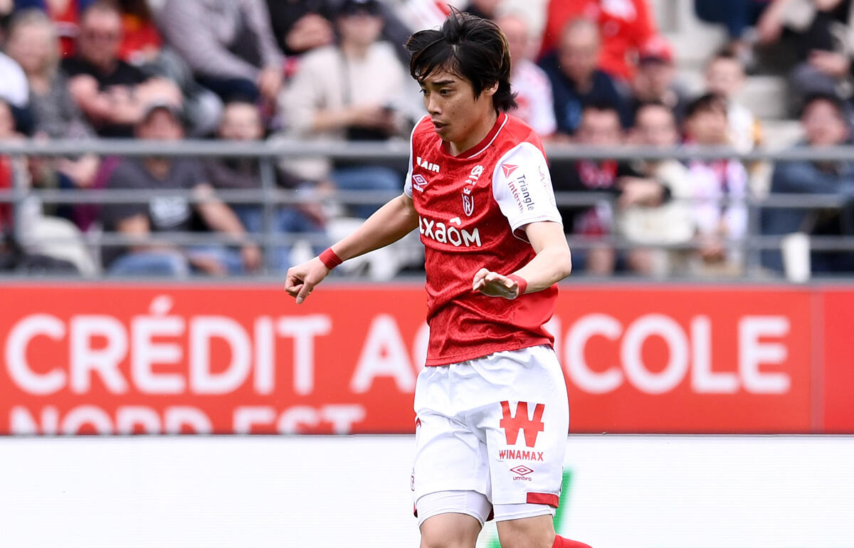 圧巻のドリブルを見せた伊東純也