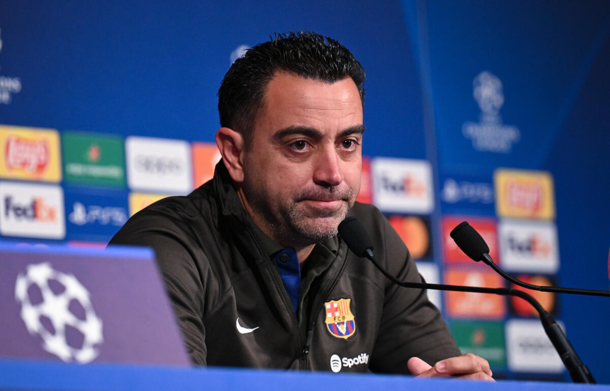 PSG戦に臨むチャビ監督