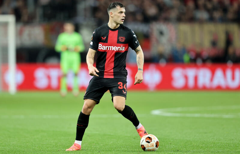 レバークーゼンのジャカ。