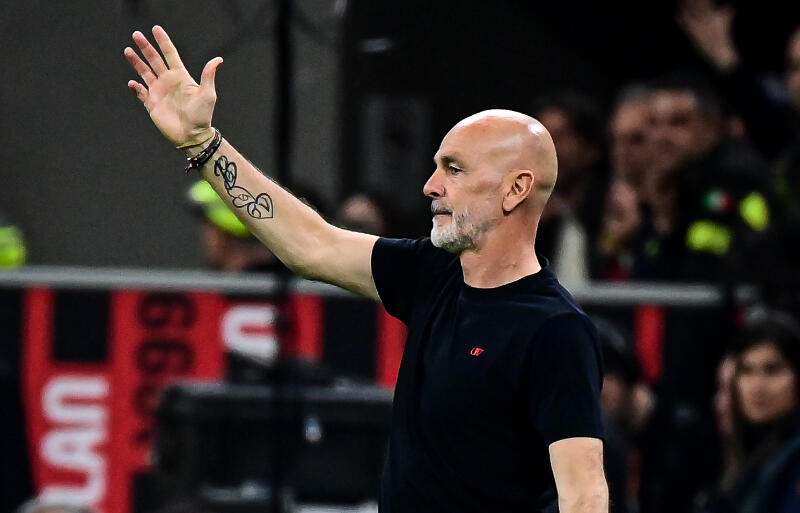 ミランを率いるピオリ監督。