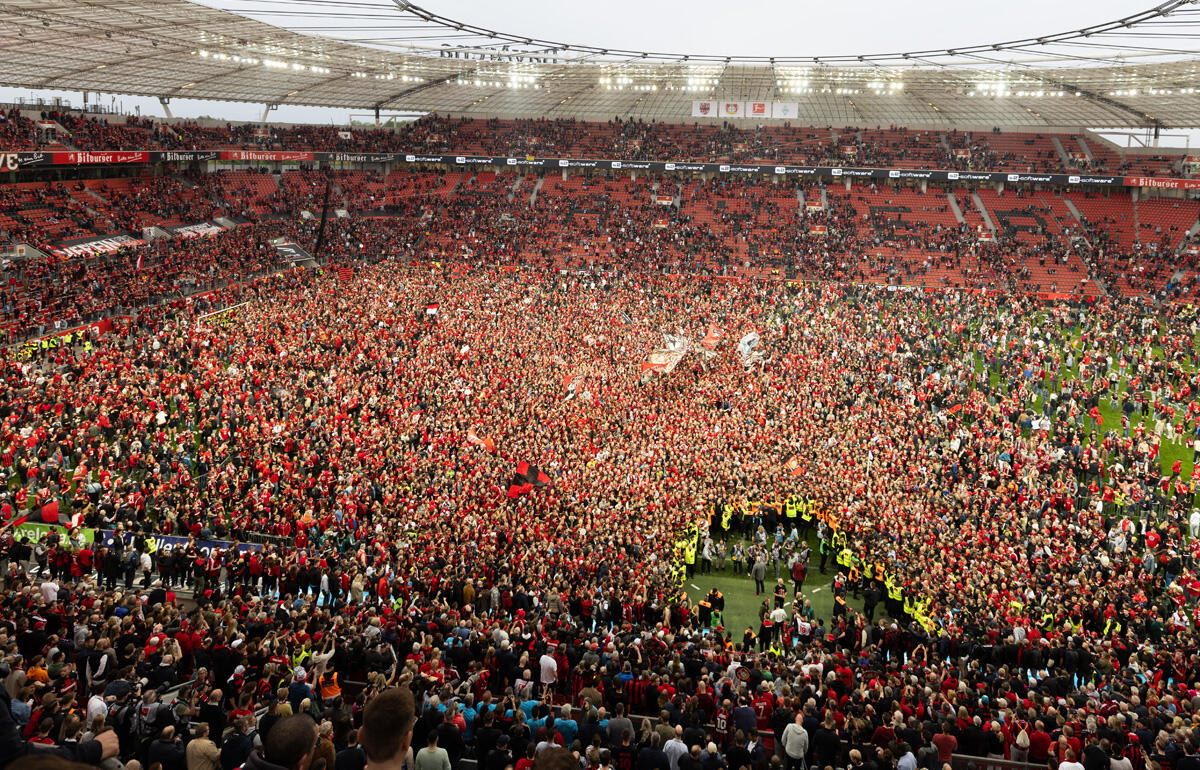 初優勝が決まった後のスタジアムの様子