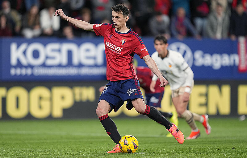 バレンシア戦でPK失敗のブディミル