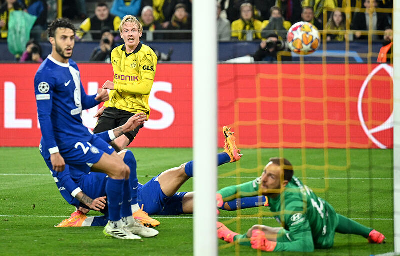 MFユリアン・ブラントの先制弾が逆転突破の糸口に