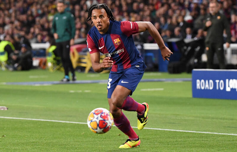 バルセロナのクンデ。