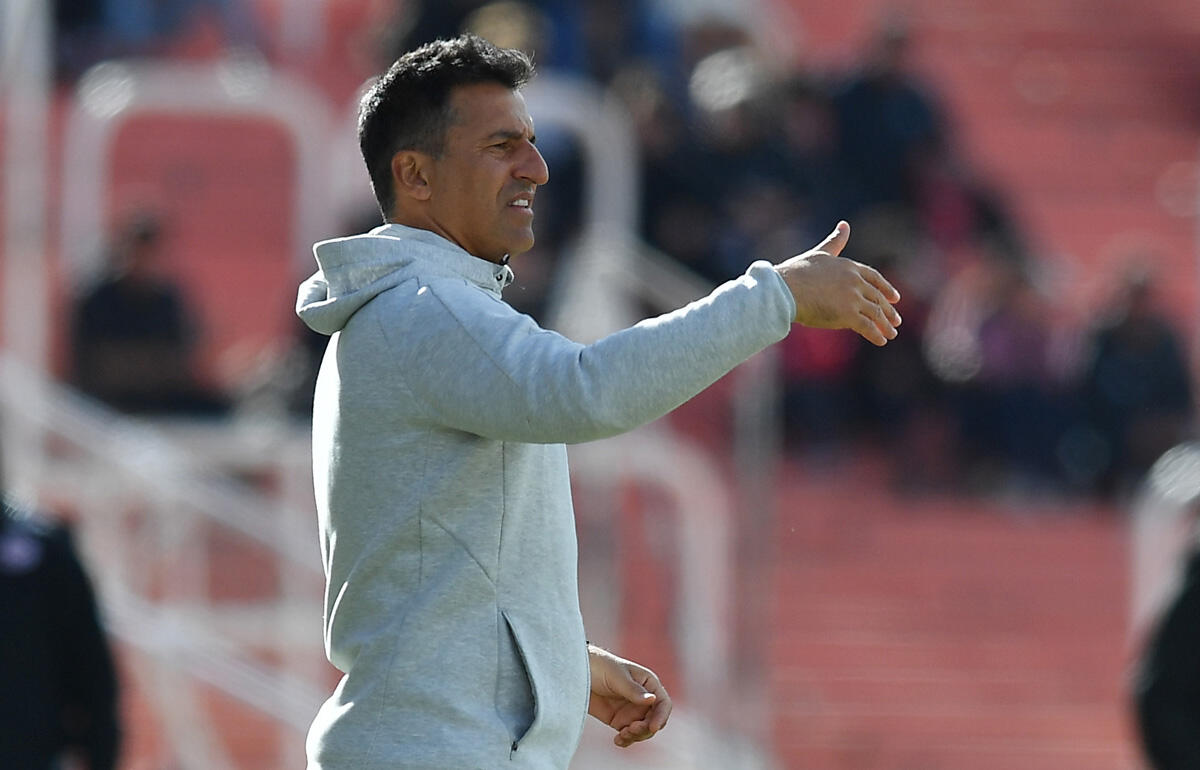 U-23UAE代表を率いるブロリ監督(写真はウルグアイ代表時代)