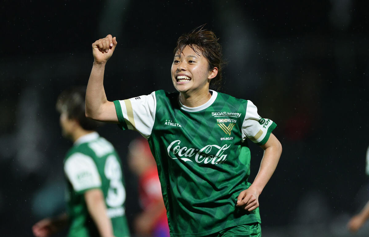 リードを広げる3点目を挙げた日テレ・東京ヴェルディベレーザのFW山本柚月